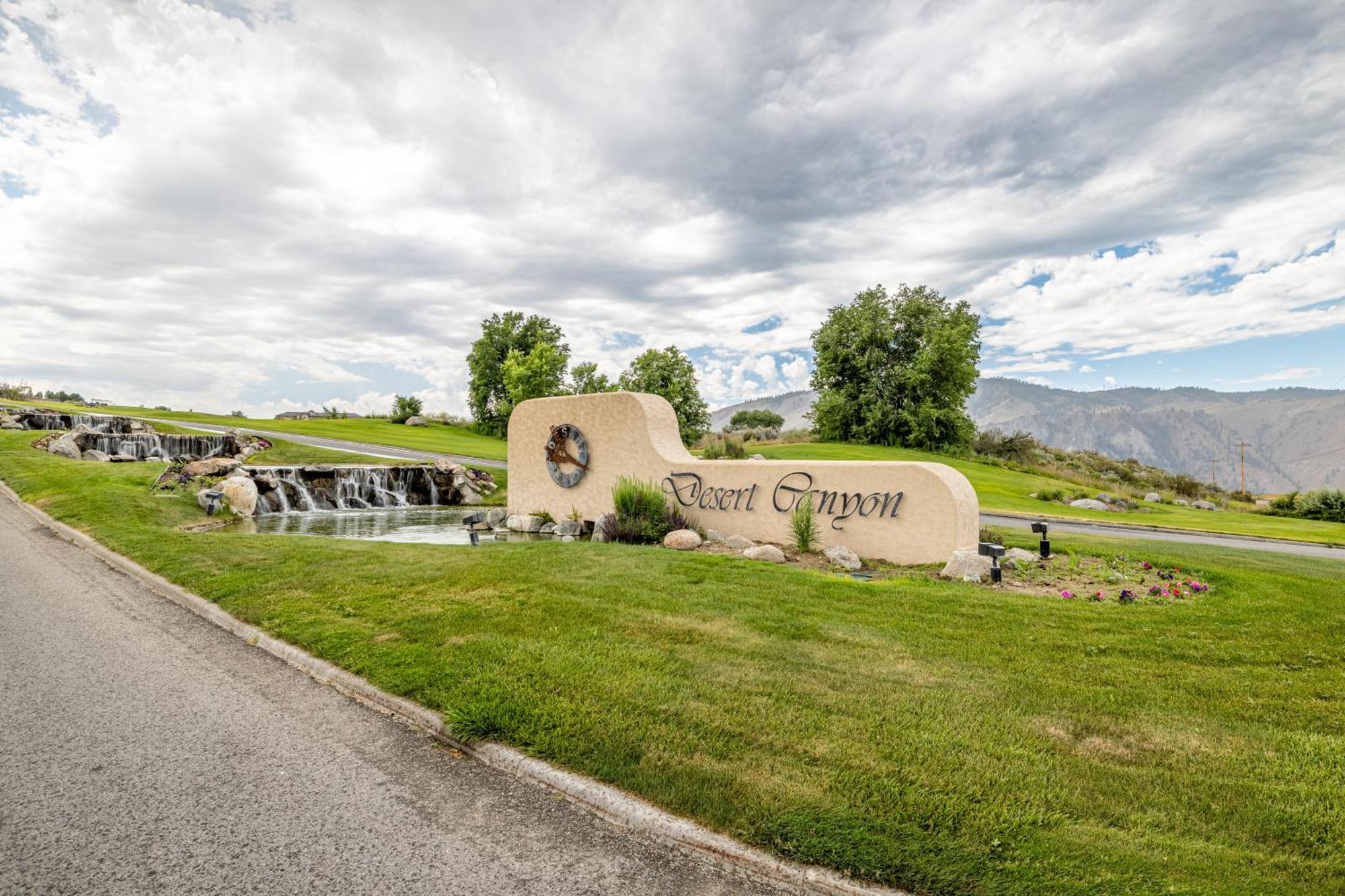 Desert Canyon Golf Resort Orondo Exteriér fotografie